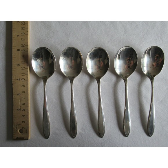oneida Other - Oneida Nobility Plate REVERIE Silverplate Flatware 1937 Lot 5x Round Spoon 6"
